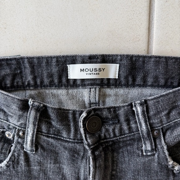 Moussy Black Wash Jeans - Picture 3 of 5